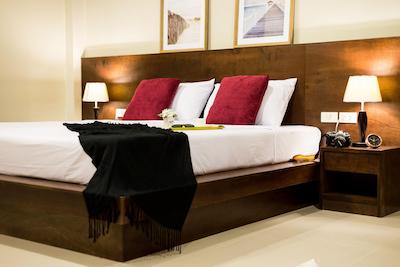 گرین لیف هاستل