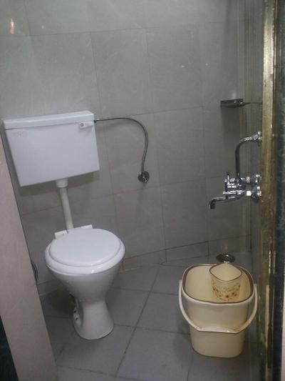 هتل هالیدی این