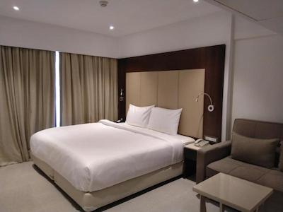 رامی تکوم کار