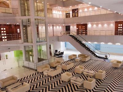 د بایک سوراج پلازا