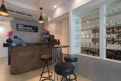 ناک ناک بیچ بوتیک