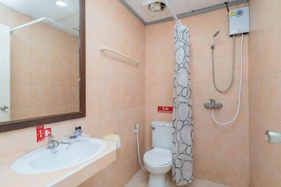 ناک ناک بیچ بوتیک