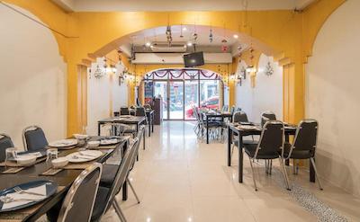 ناک ناک بیچ بوتیک