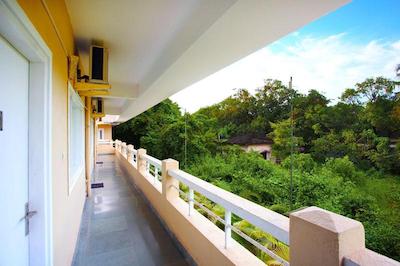 د بلمونته با ایس