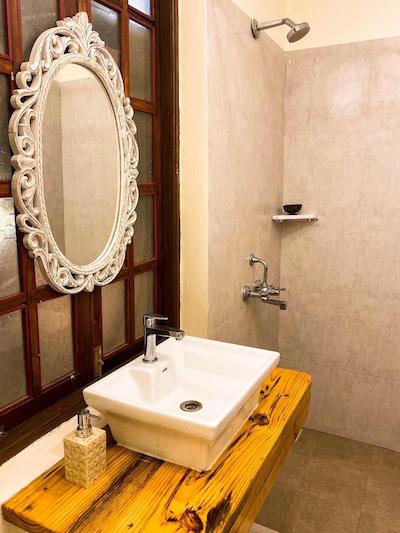 وایو واترمنز ویلیج