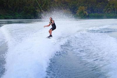 وایو واترمنز ویلیج