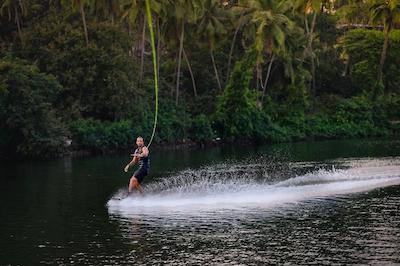 وایو واترمنز ویلیج