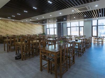 گرین تری این شانگهای فنگژیان دیستریکت نانکیائوژی