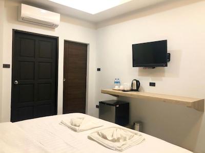 تال تری پوشتل