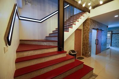 تال تری پوشتل