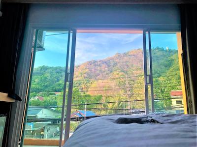 تال تری پوشتل