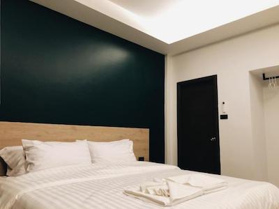 تال تری پوشتل