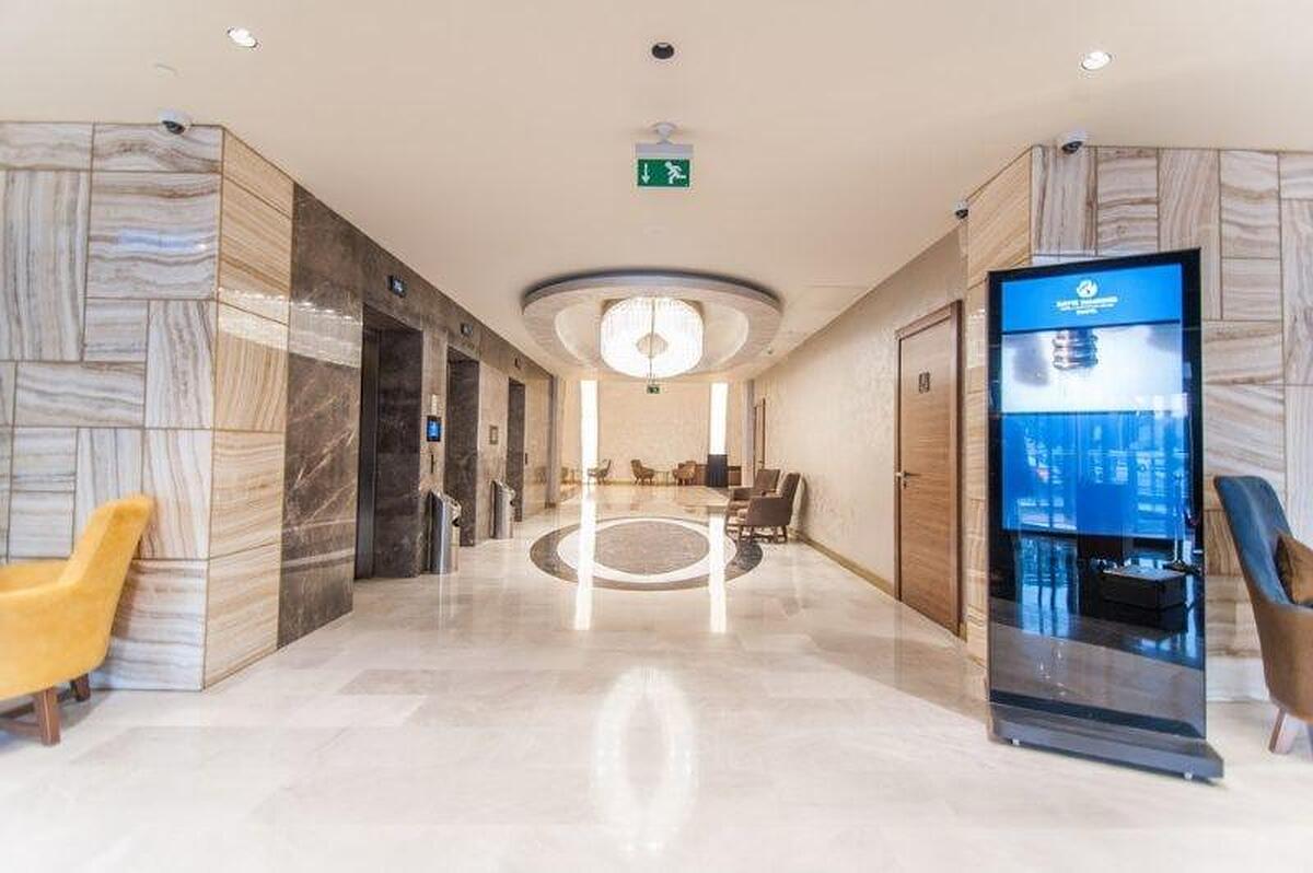باییر دایموند هتل کنونشن سنتر