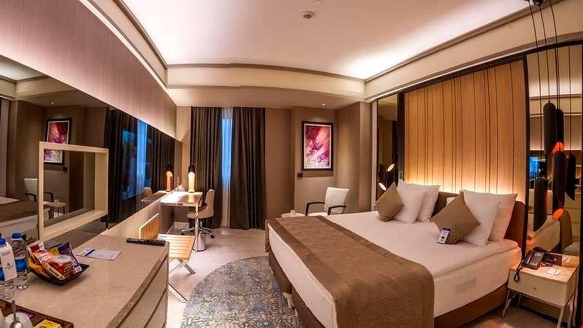 باییر دایموند هتل کنونشن سنتر