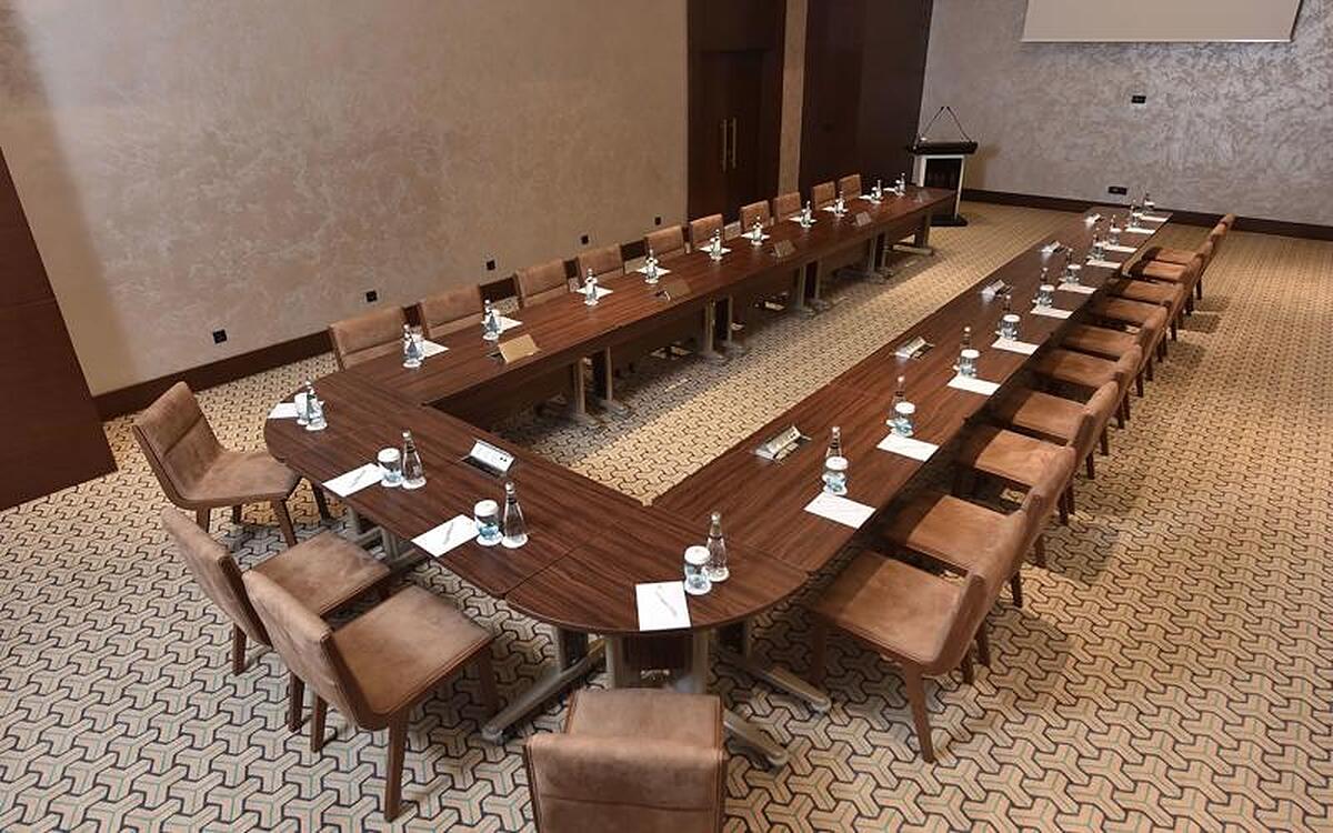 باییر دایموند هتل کنونشن سنتر