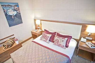 آپارت هتل بست