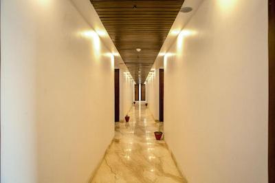 هتل د آگرا کرند