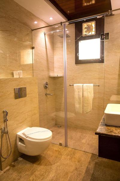 هتل د آگرا کرند