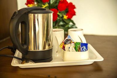 هتل د آگرا کرند