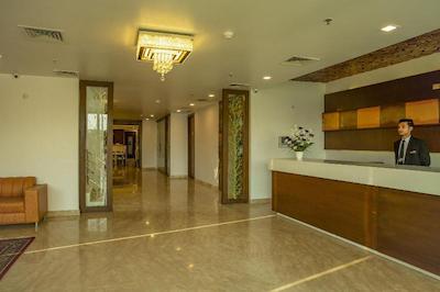 هتل د آگرا کرند