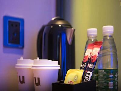 آیو هتل شانگهای سونگجینانگ چدان فیلم پارک برانک