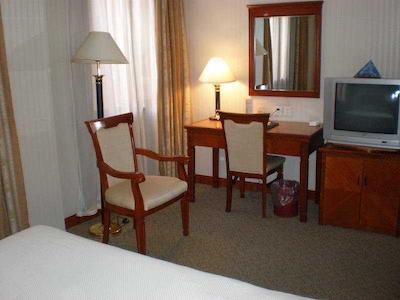 جین جیانگ متروپول هتل