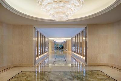 رادیسون بلو فارست مانور شانگهای هونگکیائو