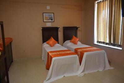 دیمار بیچ هتل