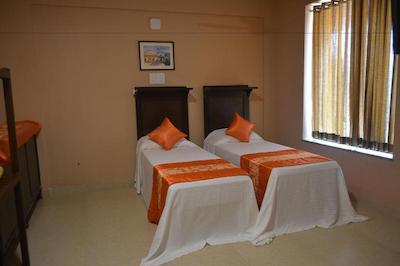 دیمار بیچ هتل