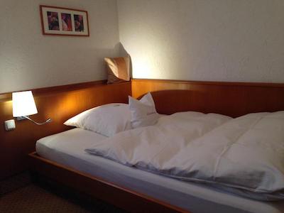 هتل لیندنهوف