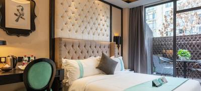 زانا هتلیا شانگهای هونگکیائو نشنال کنونشن