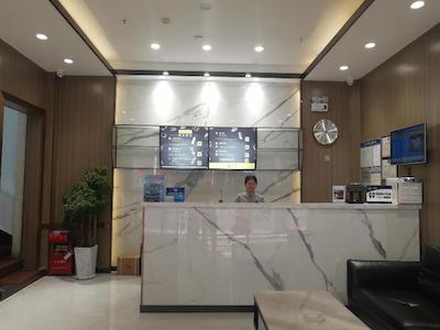 7 دیز پرمیوم هتل گوانگژو چنجیاسی مترو استیشن