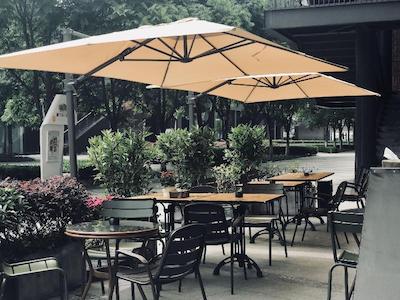 یورساید هتل اند کافه شانگهای