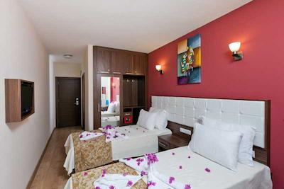 سون استارز اکسکلوسیو هتل