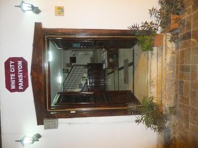 وایت سیتی پنسیون