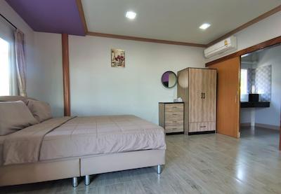 نامادی هاوس