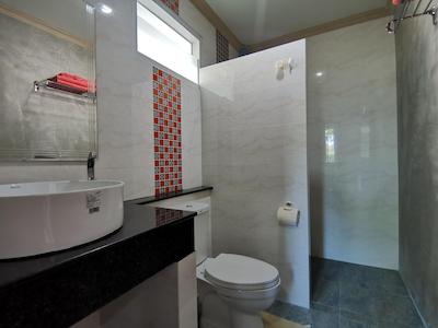 نامادی هاوس