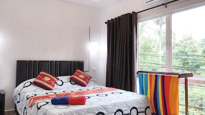 او وای او 1150 ساواسدی اورنج پوکت گست هاوس