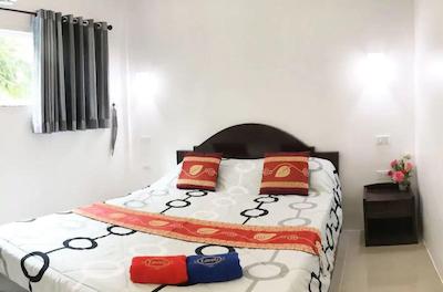 او وای او 1150 ساواسدی اورنج پوکت گست هاوس