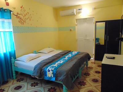 اوشنیک پرل گست هاوس