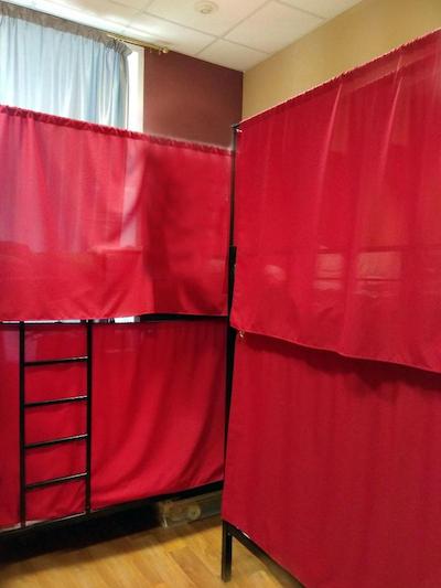 فورتونا این هاستل