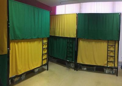 فورتونا این هاستل