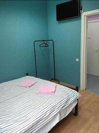 فورتونا این هاستل