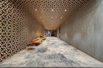 دابل تری بای هیلتون آدان ا