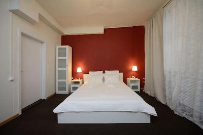 هتل پترووکا 17