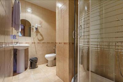 هتل بونجور بوتوو