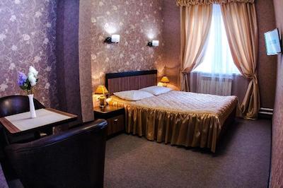 هتل لایت بارویخینسکایا