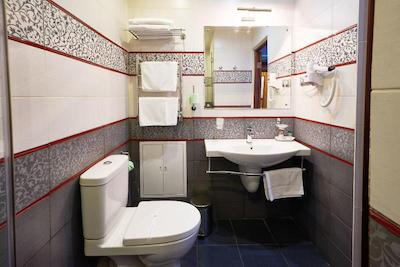 هتل تایوژنی