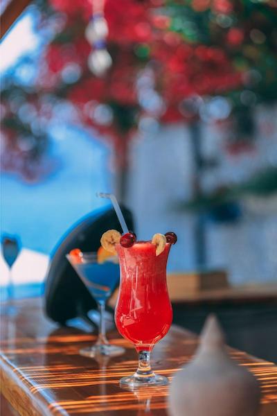 آنفورا اوتل