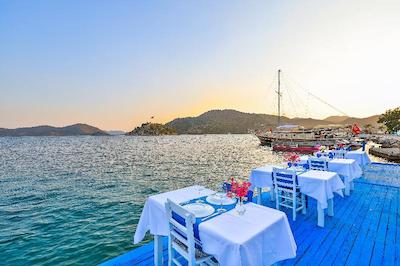 آنفورا اوتل